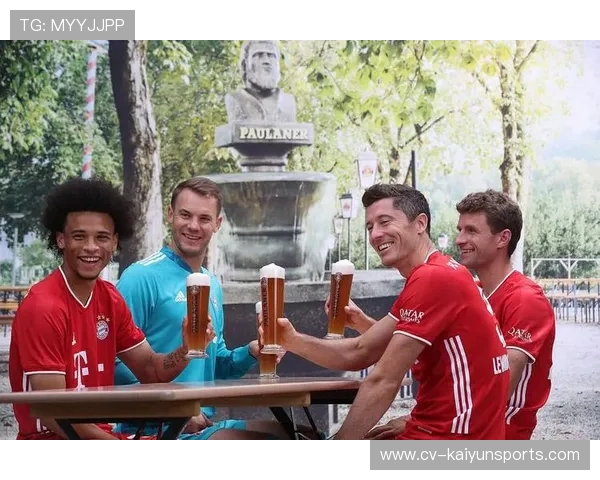 拜仁球员啤酒节私人聚会，球队纪律与传统文化平衡引关注