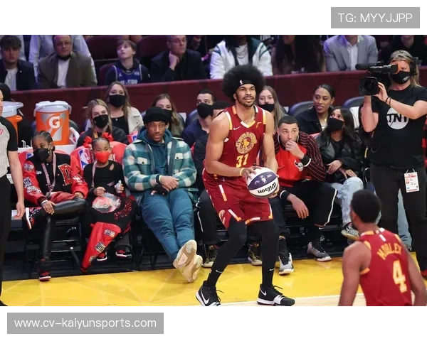 骑士中锋贾勒特·阿伦对阵开拓者砍生涯新高40分17篮板，内线统治力尽显